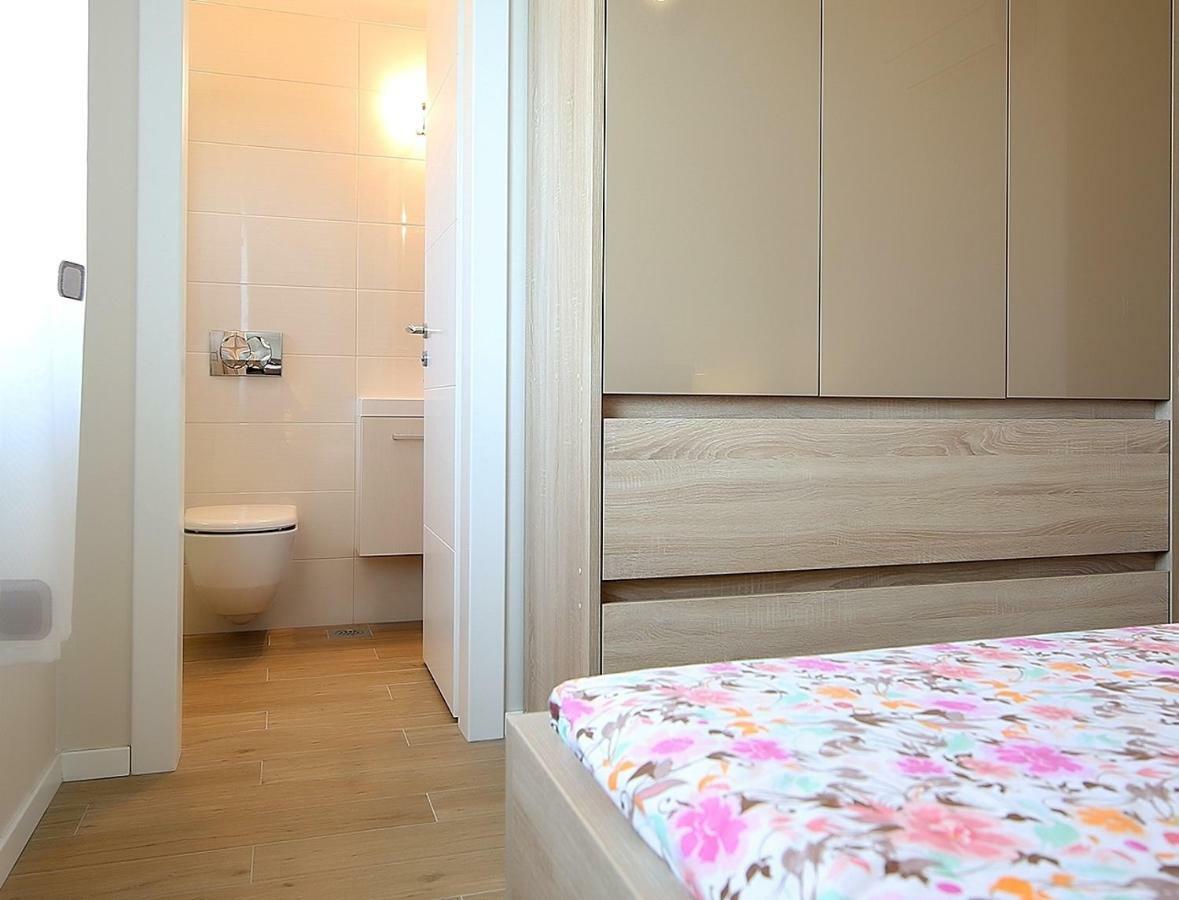 Apartment Porpo Malinska Bagian luar foto