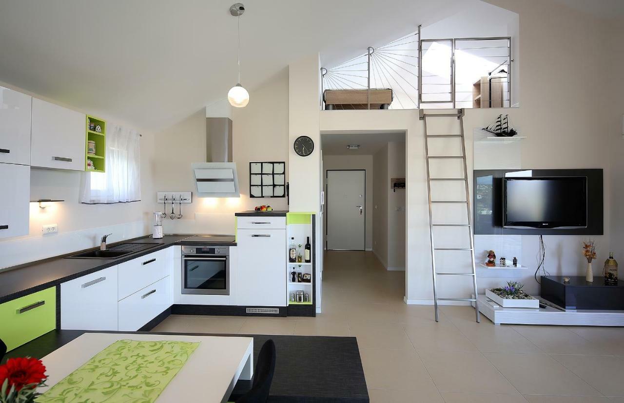 Apartment Porpo Malinska Bagian luar foto